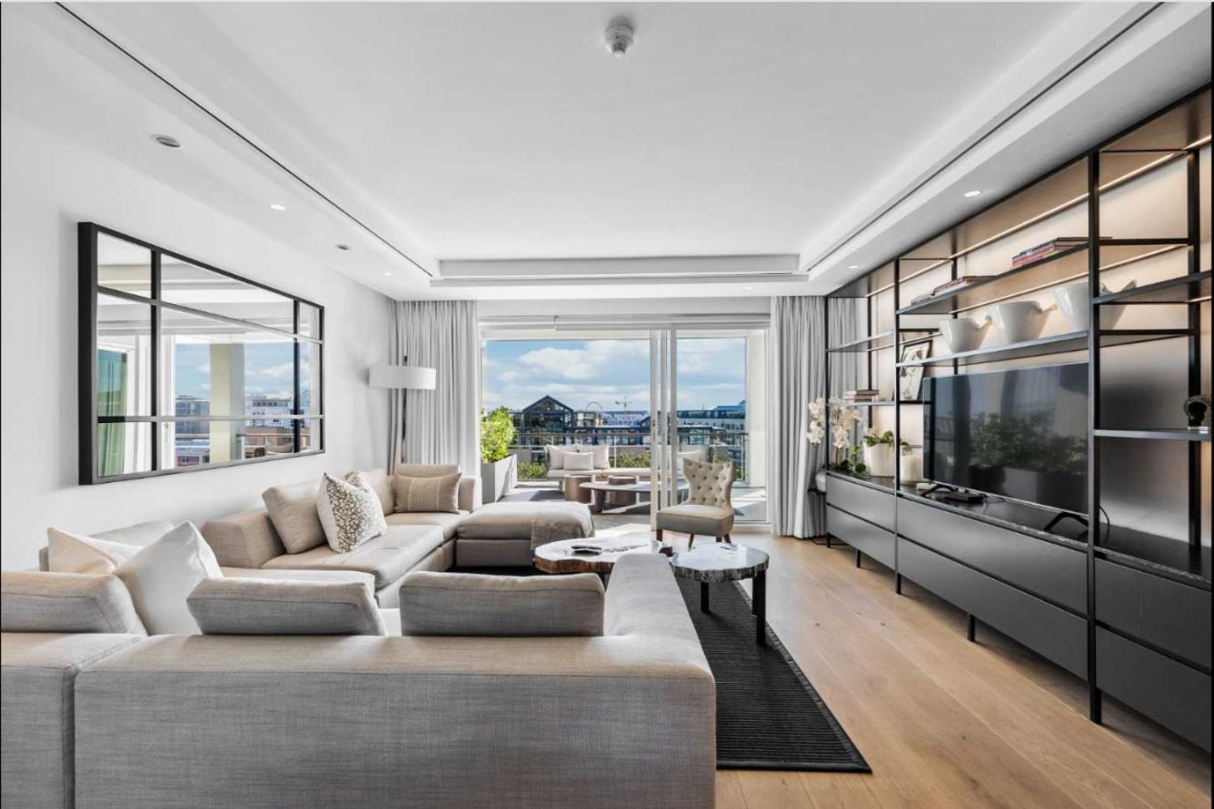 Apartment The Marina One Bedroom Exclusive - 608